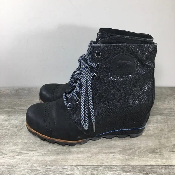 Sorel Women’s NL2264 Black Leather Premium Hidden Wedge Ankle Boots Size 10 - Picture 6 of 11